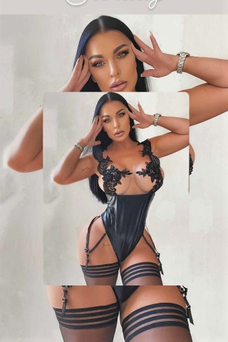 Sexy women's bodysuit with black lace - Nooraas
