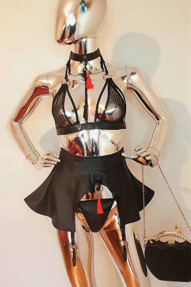 Erotic leather lingerie sets - Uma