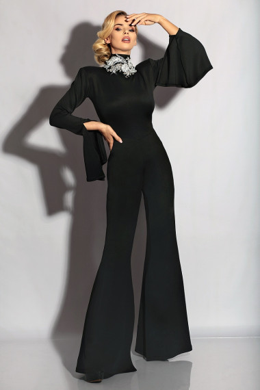 Elegant black premium jumpsuit with embellishment - BESPOKE